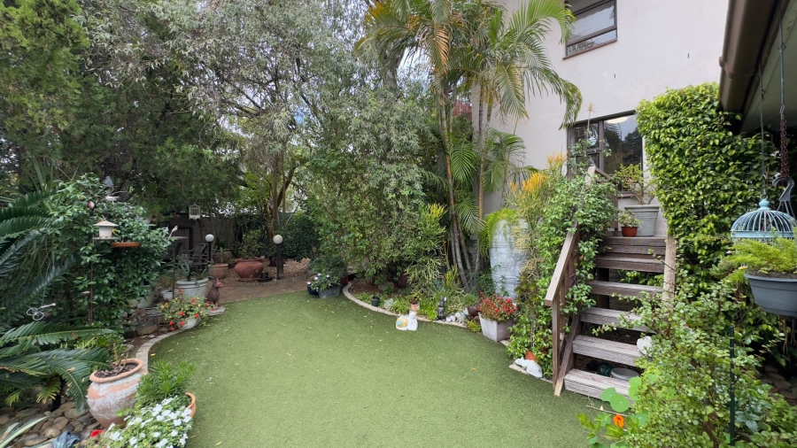 To Let 2 Bedroom Property for Rent in Welgelegen Western Cape